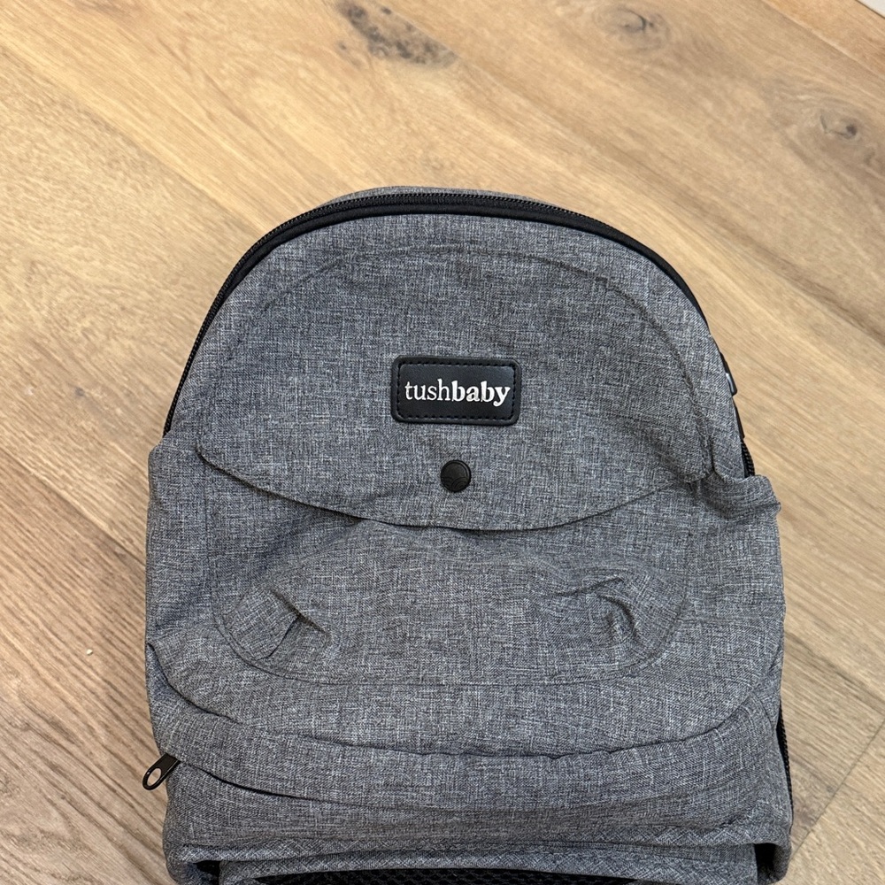 Tushbaby Gray Hip Carrier